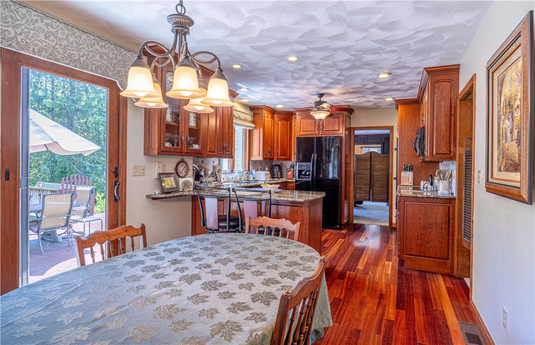 117 South Killingly Road Foster, RI 02825 - Photo 16 of 31