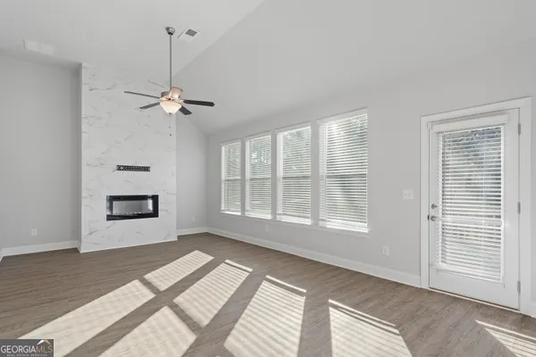 $415,000 | 2910 Red Fox Drive, Haddock, GA 31033