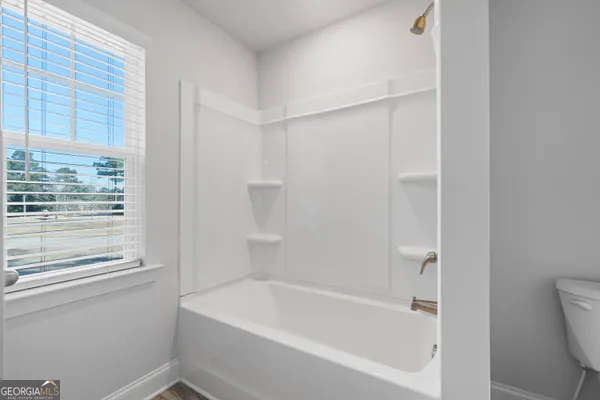 $415,000 | 2910 Red Fox Drive, Haddock, GA 31033