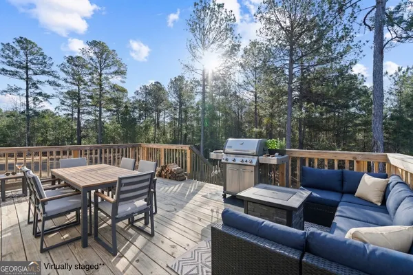 $415,000 | 2910 Red Fox Drive, Haddock, GA 31033