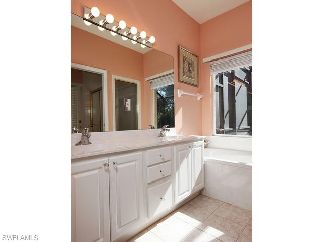 1872 Timarron Way Naples, FL 34109 - Photo 8 of 13 Gallery Image 8