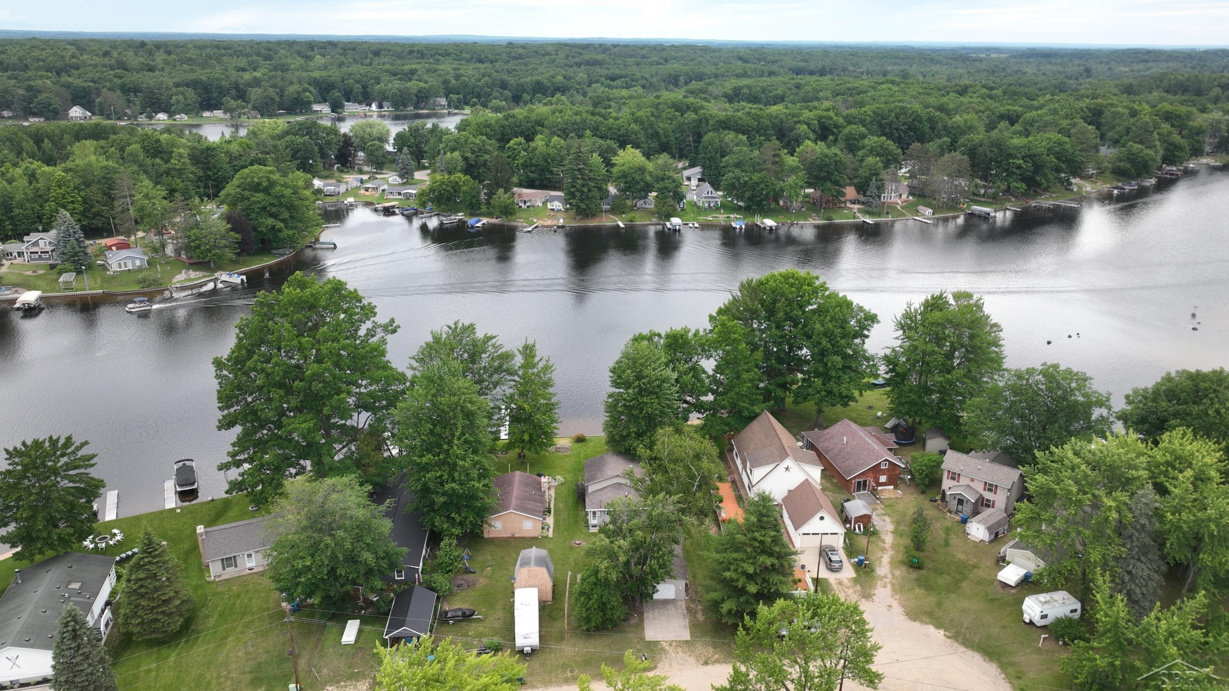 4344 Bay Road Gladwin, MI 48624 - Photo 48 of 59