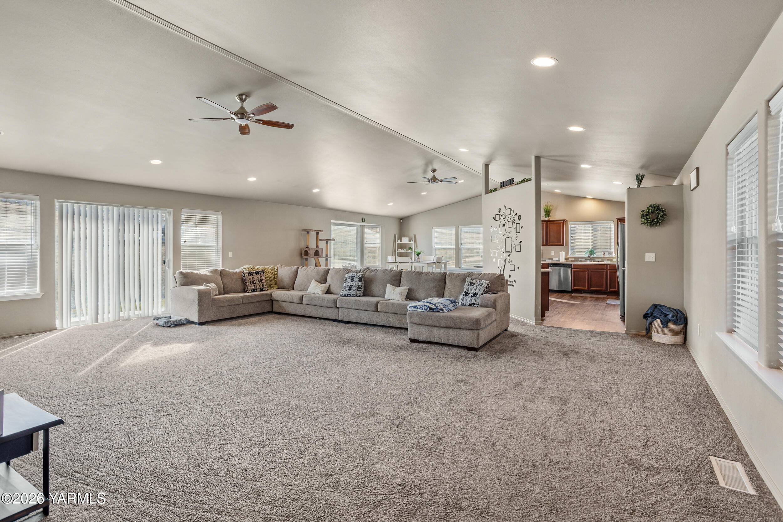 955 Southern Avenue Selah, WA 98942 - Photo 12 of 36 955Southern_14