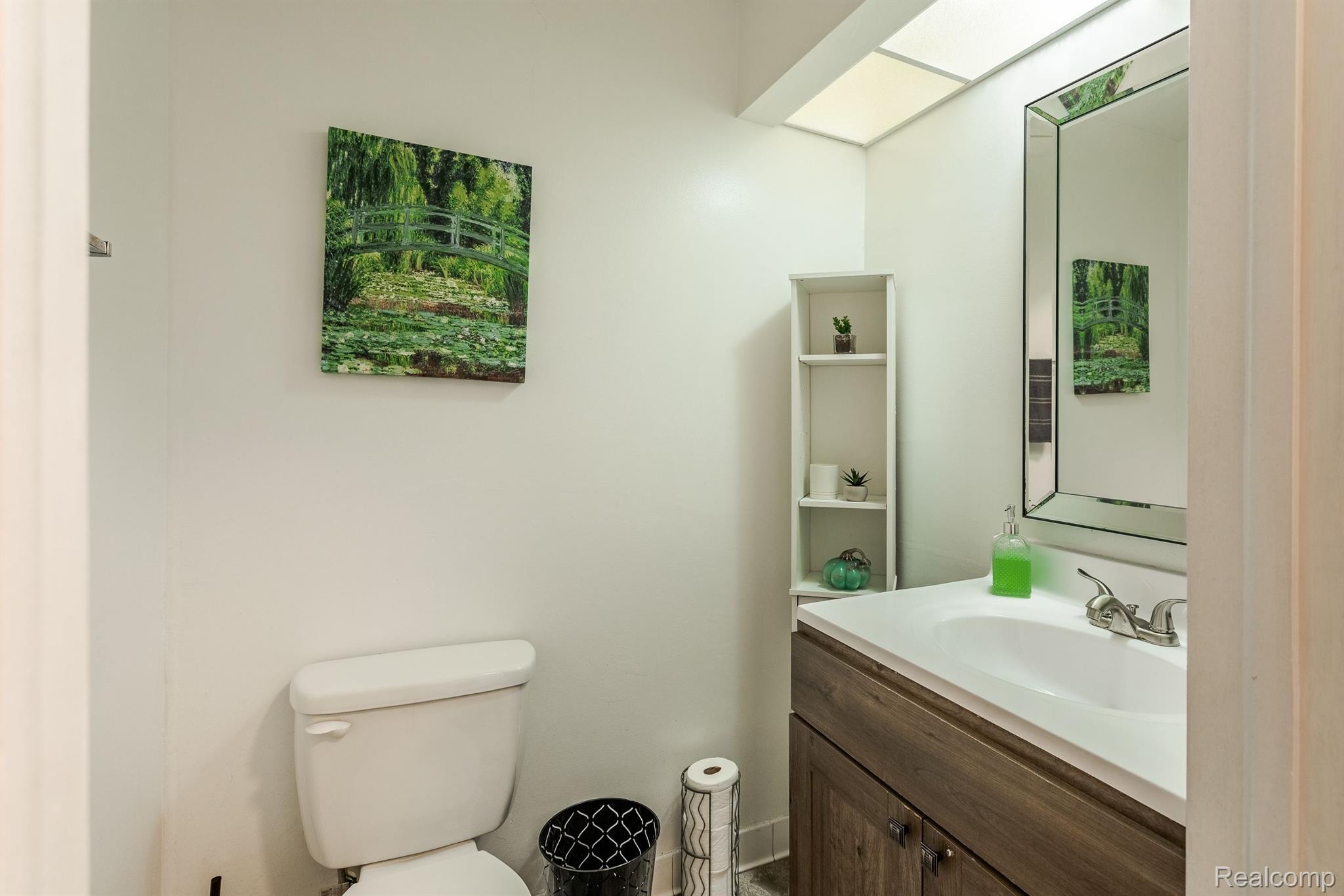 11302 Common Road Warren, MI 48093 - Photo 19 of 41 Gallery Image 19