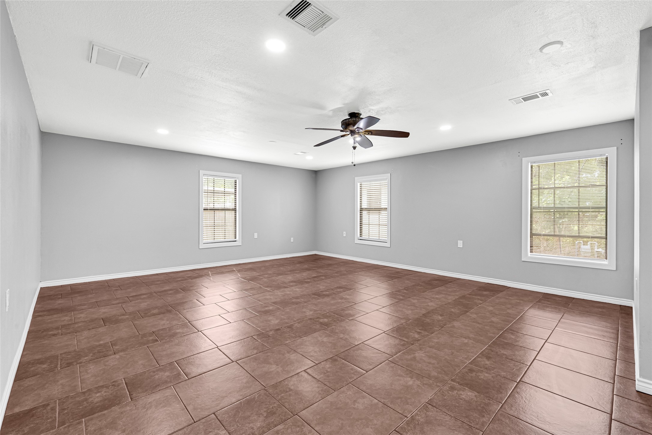 710 Woodhue Street Channelview, TX 77530 - Photo 12 of 26