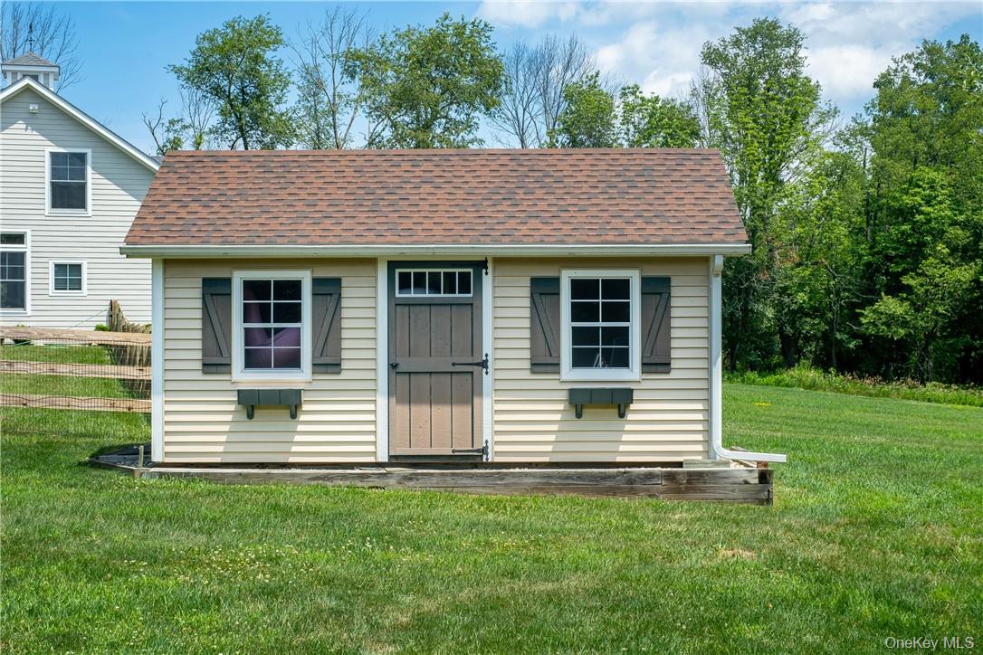 90 Onderdonk Road Warwick, NY 10990 - Photo 24 of 32 Additional storage shed!