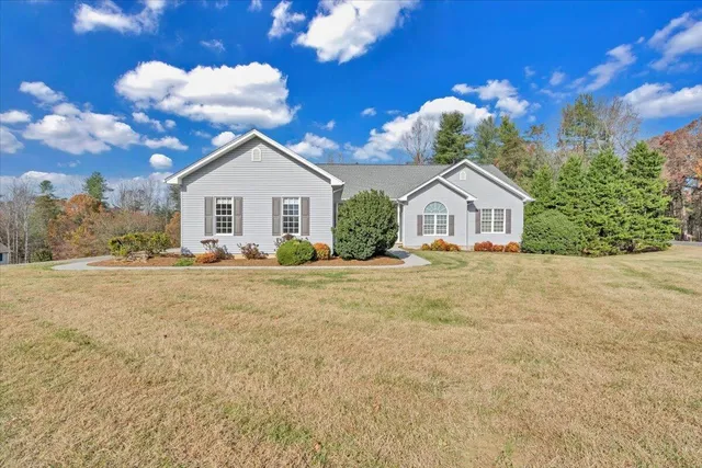 $725,000 | 28 Queen Mothers Court, Wirtz, VA 24184