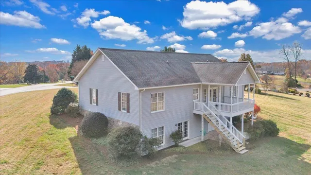 $725,000 | 28 Queen Mothers Court, Wirtz, VA 24184