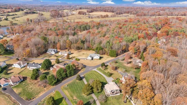 $725,000 | 28 Queen Mothers Court, Wirtz, VA 24184