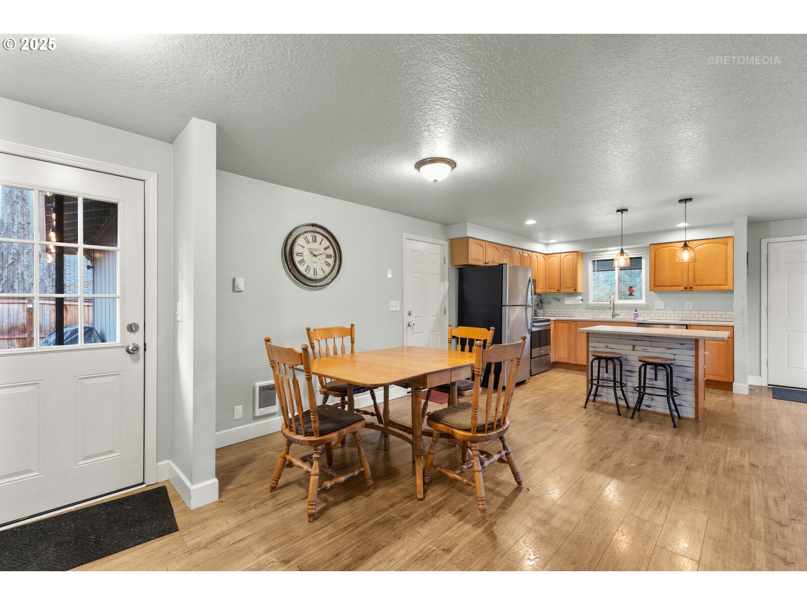 410 Southwest Ivy Road Estacada, OR 97023 - Photo 18 of 34 Gallery Image 18
