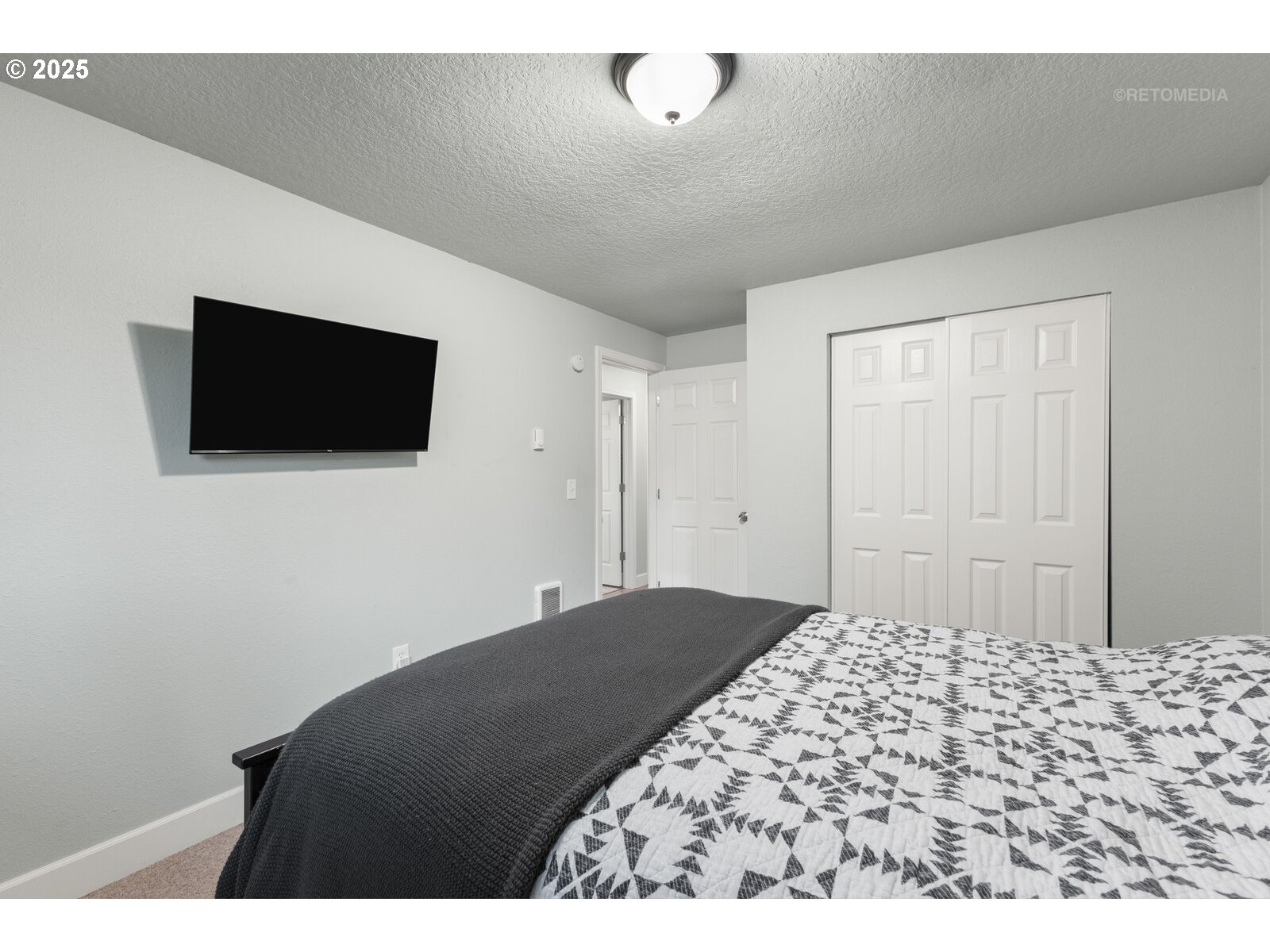 410 Southwest Ivy Road Estacada, OR 97023 - Photo 20 of 34 Gallery Image 20
