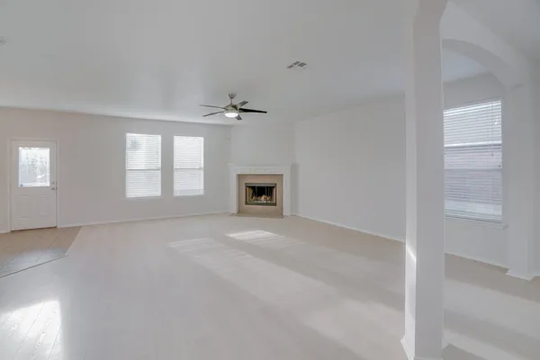 $2,295 | 20224 Stanley Robin Lane, Pflugerville, TX 78660