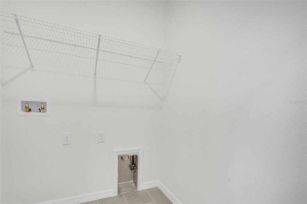 17024 Cottontail Circle Punta Gorda, FL 33982 - Photo 30 of 43 a view of small space