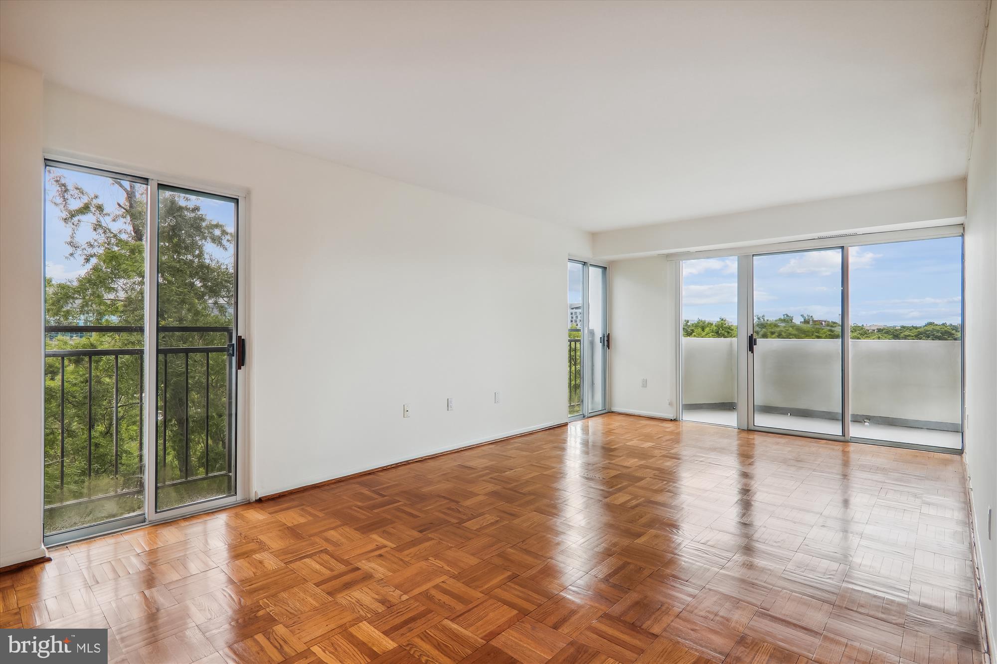 700 7th Street Southwest, Unit 701 Washington, DC 20024 - Photo 6 of 54 Floor to Ceiling Windows on Two Sides!
