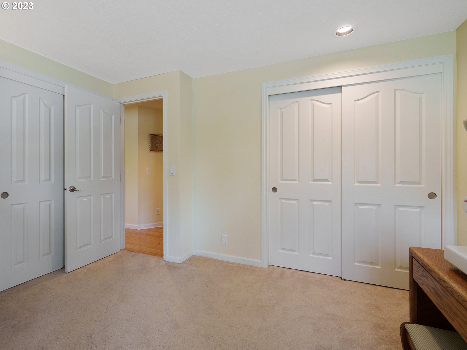 992 Spyglass Drive Eugene, OR 97401 - Photo 29 of 35 a view of empty room