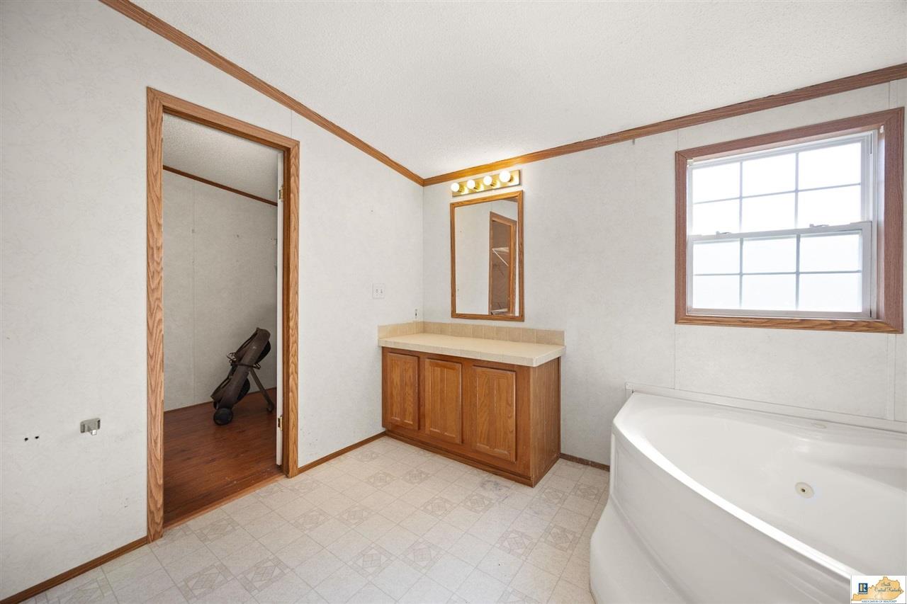 1451 Deckard School Road Rineyville, KY 40162 - Photo 31 of 66 Gallery Image 31