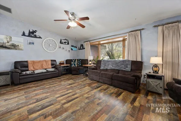 $625,000 | 1846 South 1800 East, Gooding, ID 83330