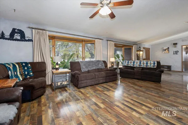 $625,000 | 1846 South 1800 East, Gooding, ID 83330