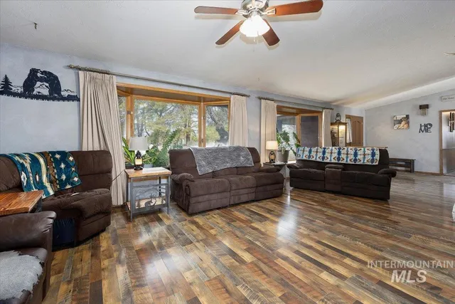 $665,000 | 1846 South 1800 East, Gooding, ID 83330