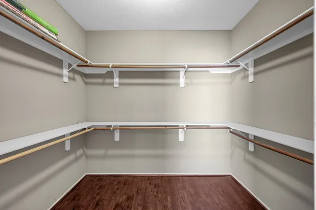 $2,000 | 952 Crannog Way, Conroe, TX 77301