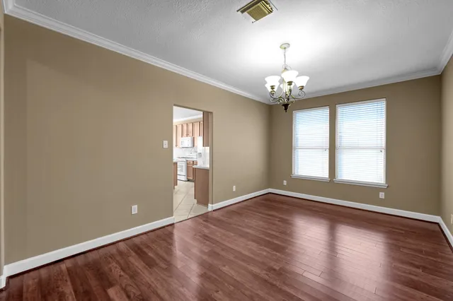 $2,000 | 952 Crannog Way, Conroe, TX 77301