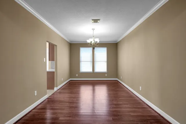 $2,000 | 952 Crannog Way, Conroe, TX 77301