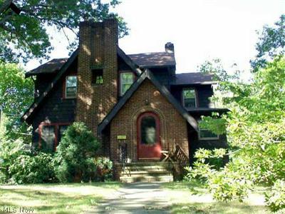 1218 Oxford Road Cleveland Heights, OH 44121 - Photo 1 of 1