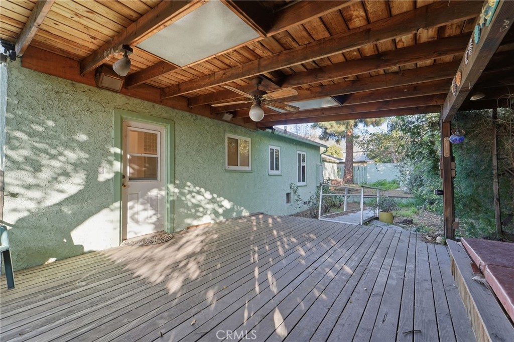 8226 Fenwick Street Sunland, CA 91040 - Photo 17 of 18