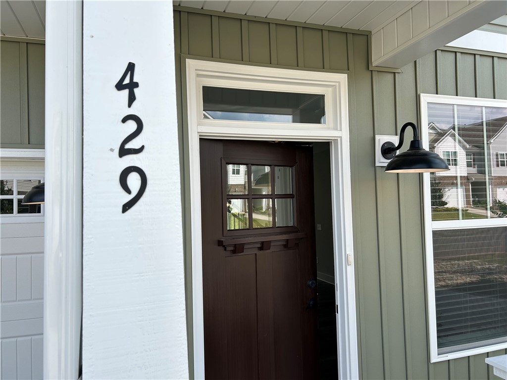 429 Bee Cv Way Pendleton, SC 29670 - Photo 2 of 19