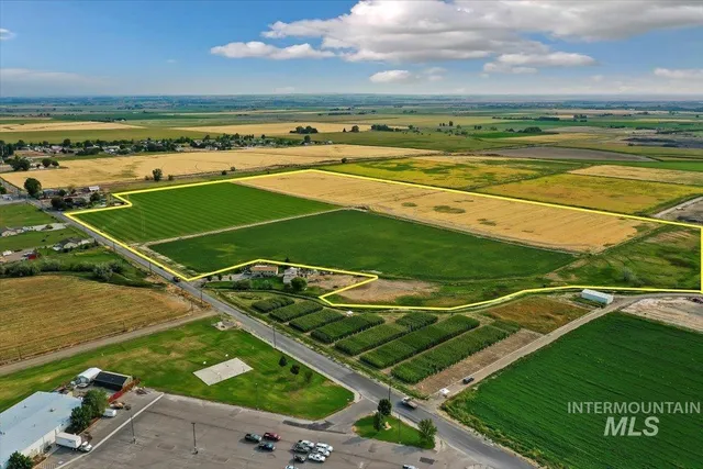 $1,999,000 | 3940 North 2300 E Road, Filer, ID 83328