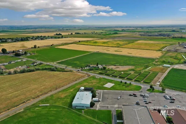 $1,999,000 | 3940 North 2300 E Road, Filer, ID 83328