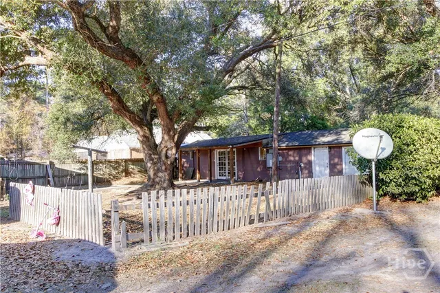 $212,000 | 975 Highway 17, Guyton, GA 31312