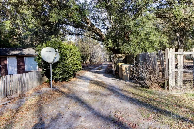 $212,000 | 975 Highway 17, Guyton, GA 31312