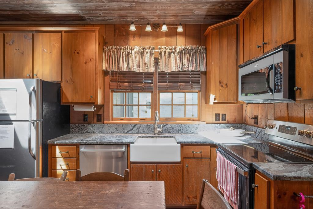1768 Shelor Road Southwest Meadows Of Dan, VA 24120 - Photo 23 of 92 Gallery Image 23
