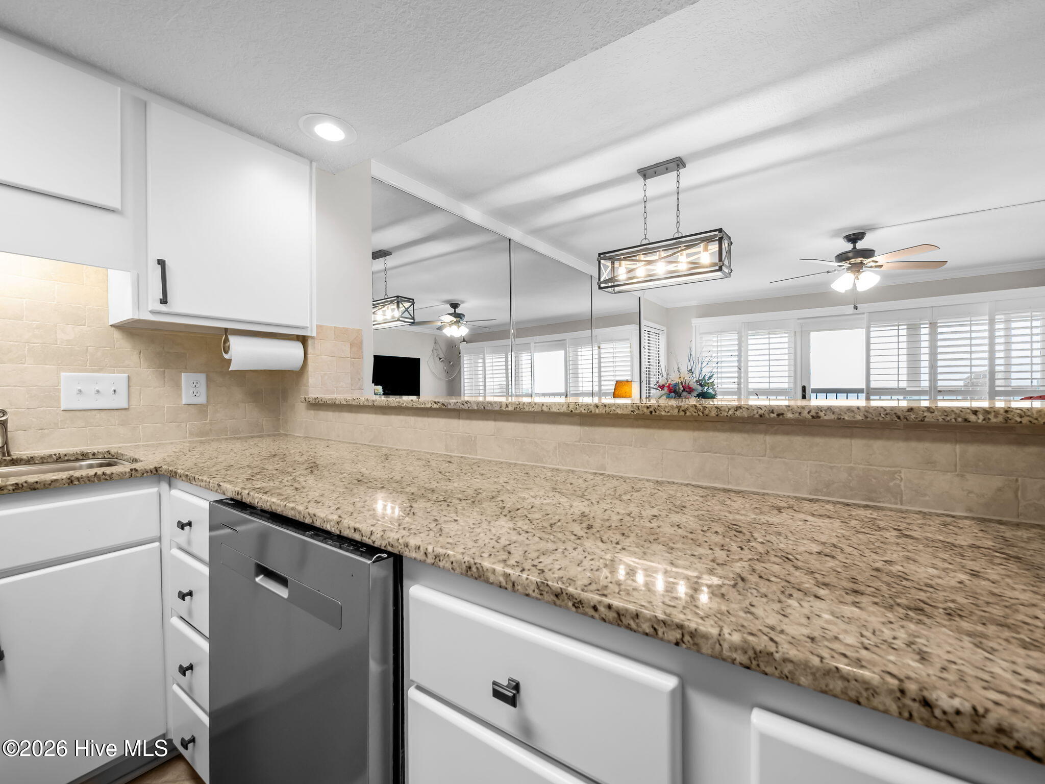 8801 Reed Drive, Unit 613 Emerald Isle, NC 28594 - Photo 12 of 41 Kitchen