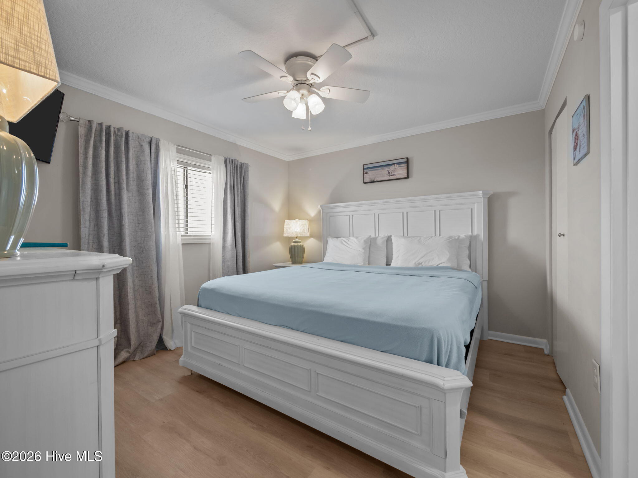 8801 Reed Drive, Unit 613 Emerald Isle, NC 28594 - Photo 15 of 41 Bedroom