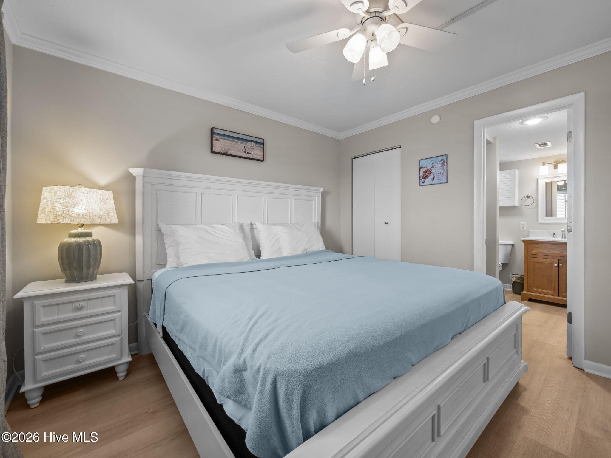 8801 Reed Drive, Unit 613 Emerald Isle, NC 28594 - Photo 16 of 41 Bedroom & En-Suite Bath