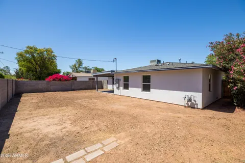 $750,000 | 5745 North 13th Place, Phoenix, AZ 85014