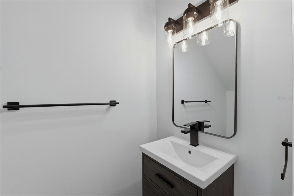 3030 5th Street North St. Petersburg, FL 33704 - Photo 13 of 77