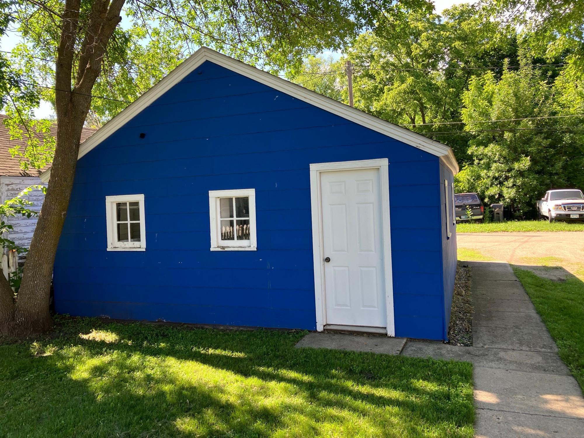 305 East 7th Street Morris, MN 56267 - Photo 40 of 41