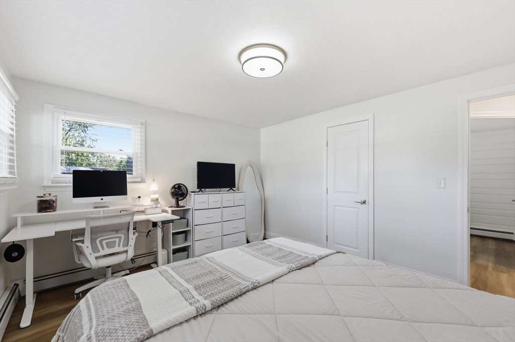 43 Sunridge Drive Springfield, MA 01118 - Photo 25 of 37