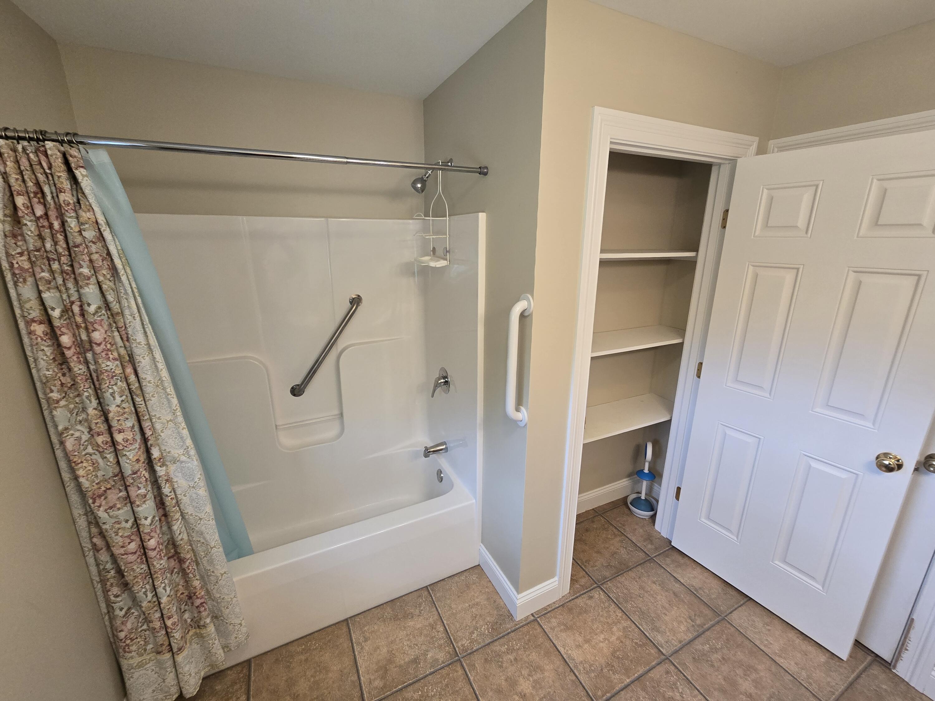 101 Streamside Lane, Unit 21 Bangor, ME 04401 - Photo 12 of 30 20250521_120817