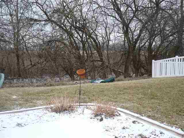 1602 West Geneva Road Peoria, IL 61615 - Photo 8 of 8 Gallery Image 8