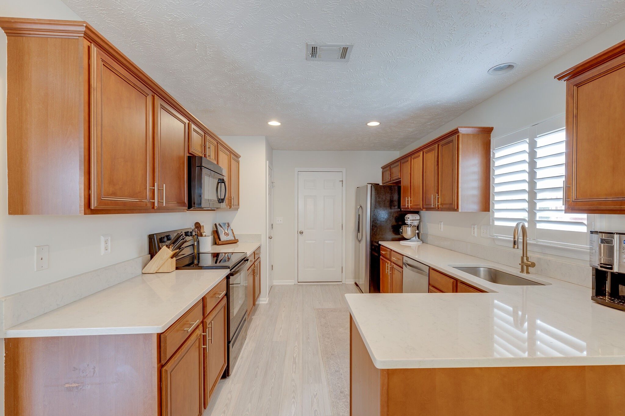2006 Fiona Way Spring Hill, TN 37174 - Photo 8 of 24 Gallery Image 8