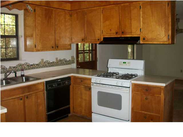 2667 Rifle Range Road Mount Pleasant, SC 29466 - Photo 3 of 4 Additional Photo