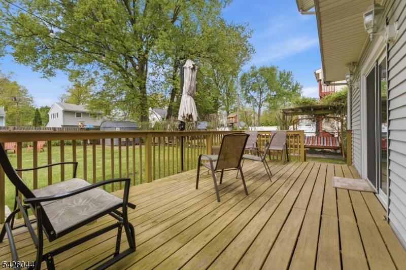 47 Sycamore Street Somerville, NJ 08876 - Photo 20 of 29