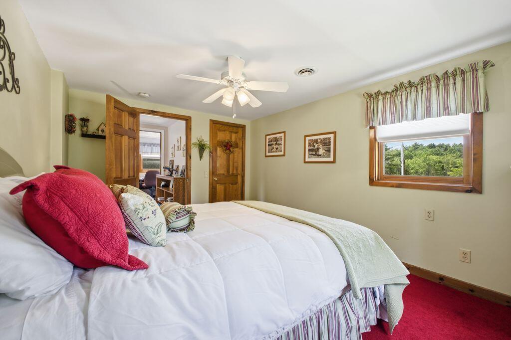 33 McLellan Road Gorham, ME 04038 - Photo 35 of 50 Bedroom 2
