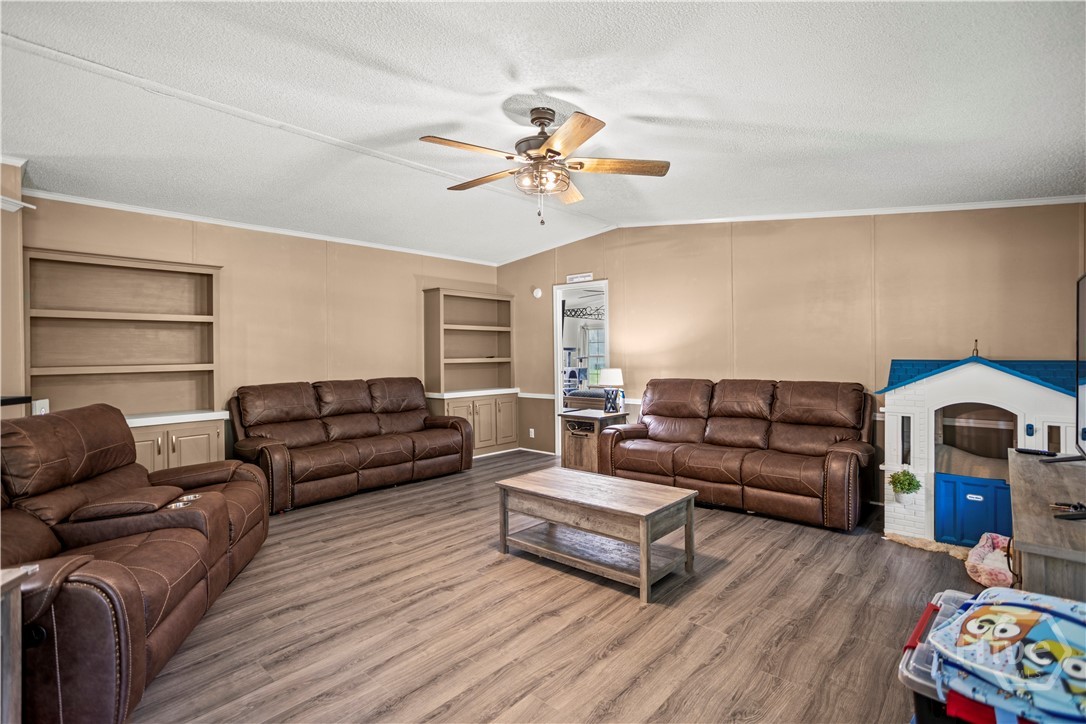 68 Levy A Ray Road Northeast Ludowici, GA 31316 - Photo 4 of 20 Gallery Image 4