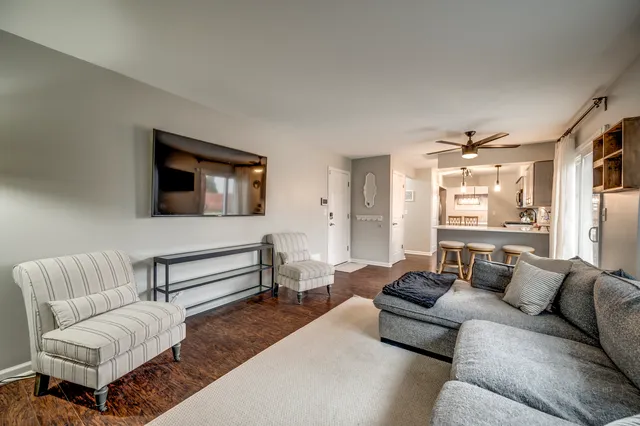 $468,900 | 3009 Quincy Lane, Aurora, IL 60504