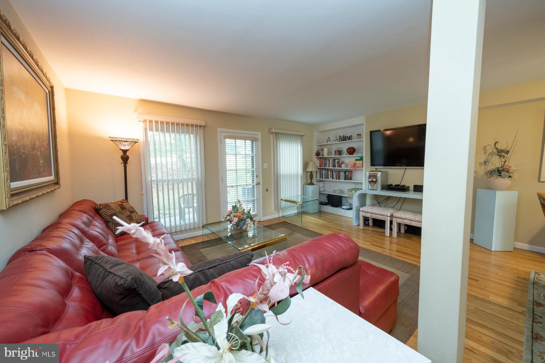 27 Club Lane Reading, PA 19607 - Photo 5 of 15 Gallery Image 5